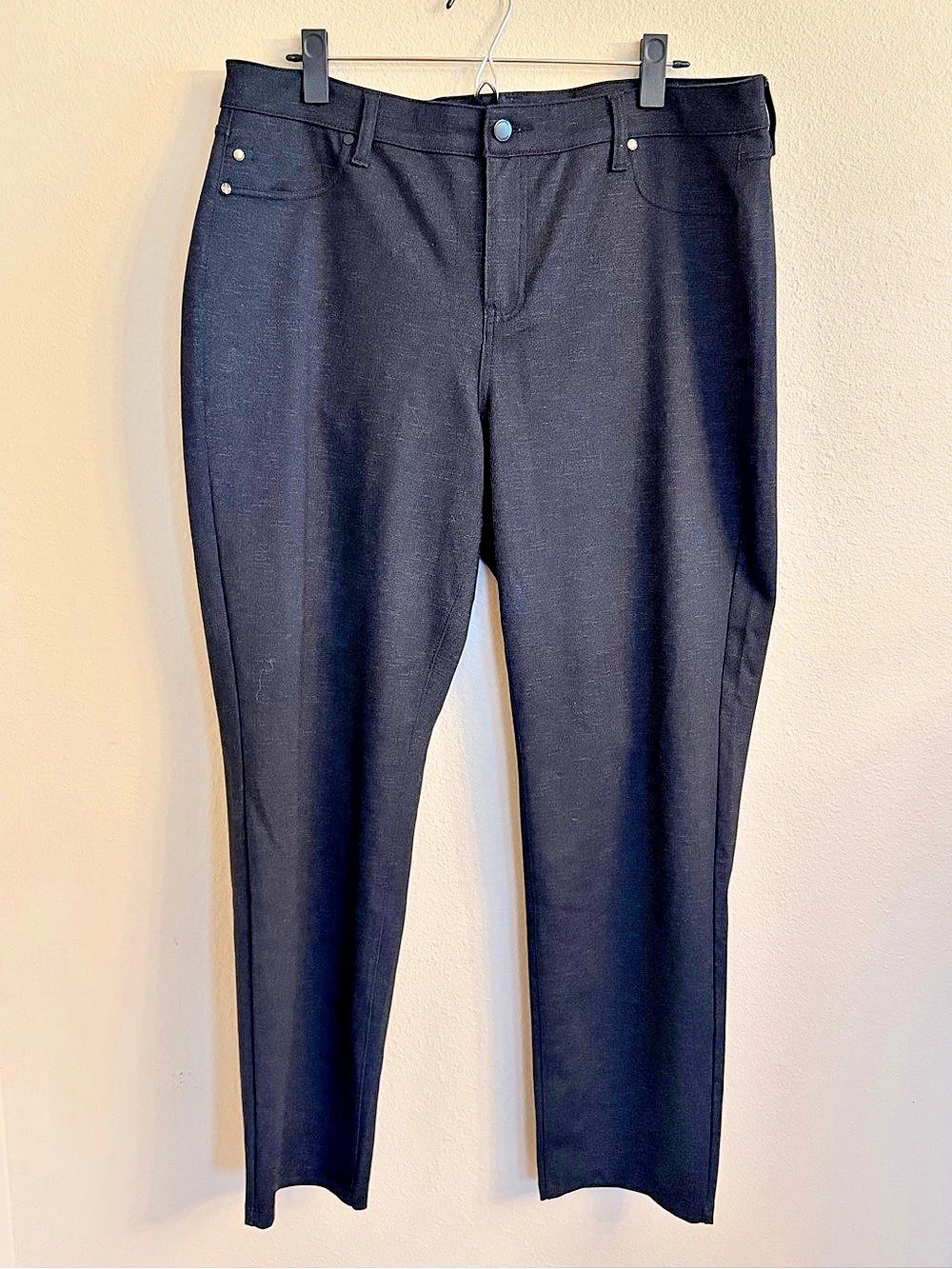 Liverpool Skinny Pants Dark Geet Size 32 (14) Like New